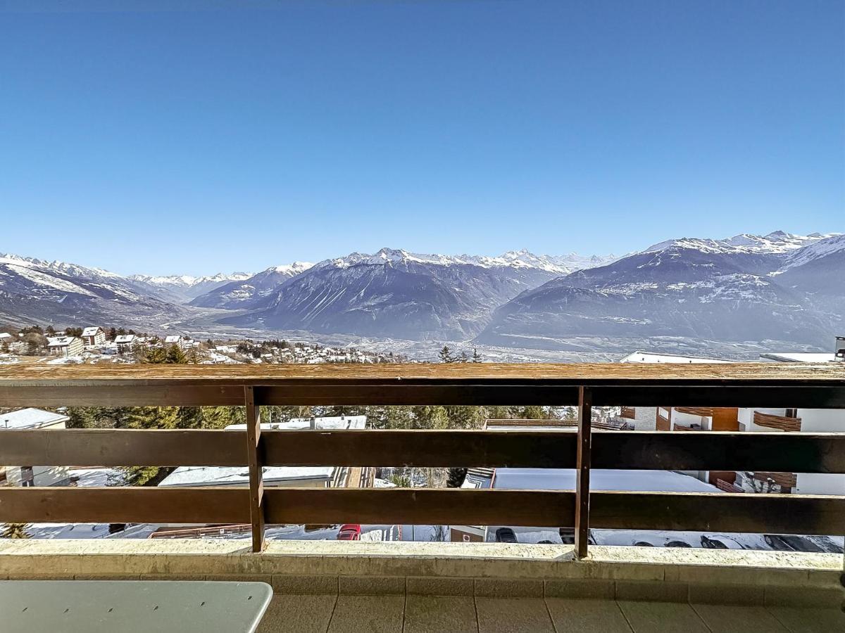 Pied-A-Terre In Crans-Montana, Pool And View - Swiss Alps Lägenhet Exteriör bild